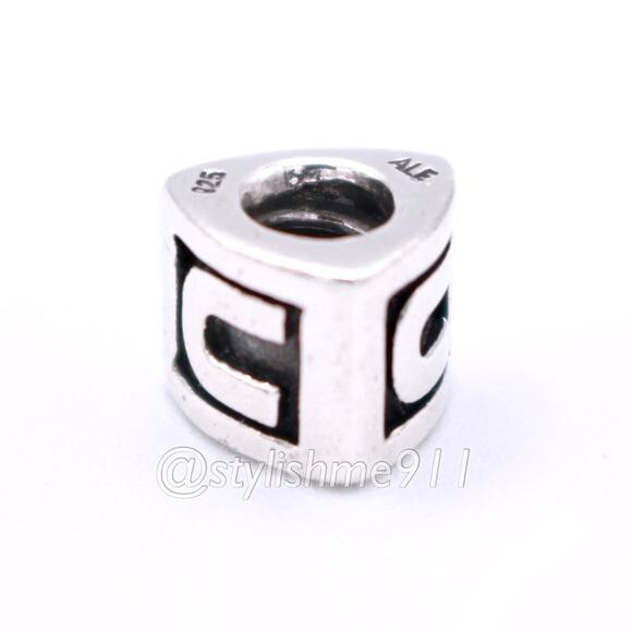 Authentic PANDORA Alphabet Letter - U - Picture 9 of 12